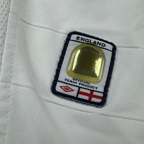 England Umbro Soccer Jersey - Picture 4 of 9